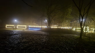 Fényvonat Puskaporosnál