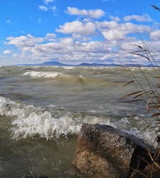 Háborgó Balaton