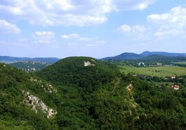Kilátás a Remete-hegyről 