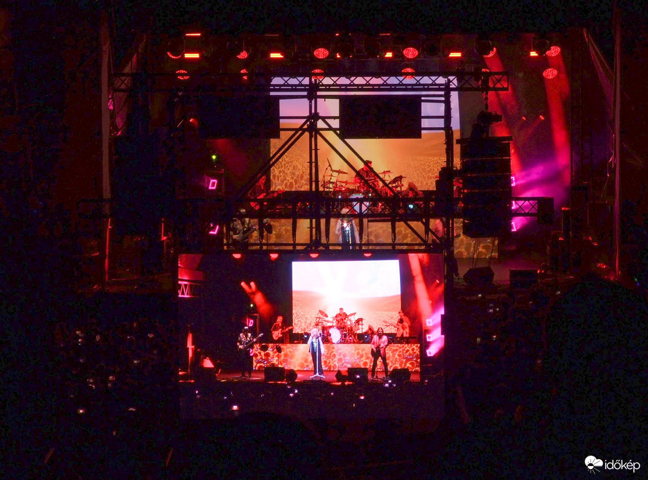 Tabáni szabadtéri koncert (Neoton) :)