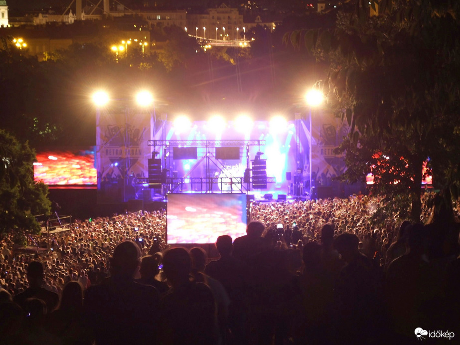 Tabáni szabadtéri koncert (Neoton) :)