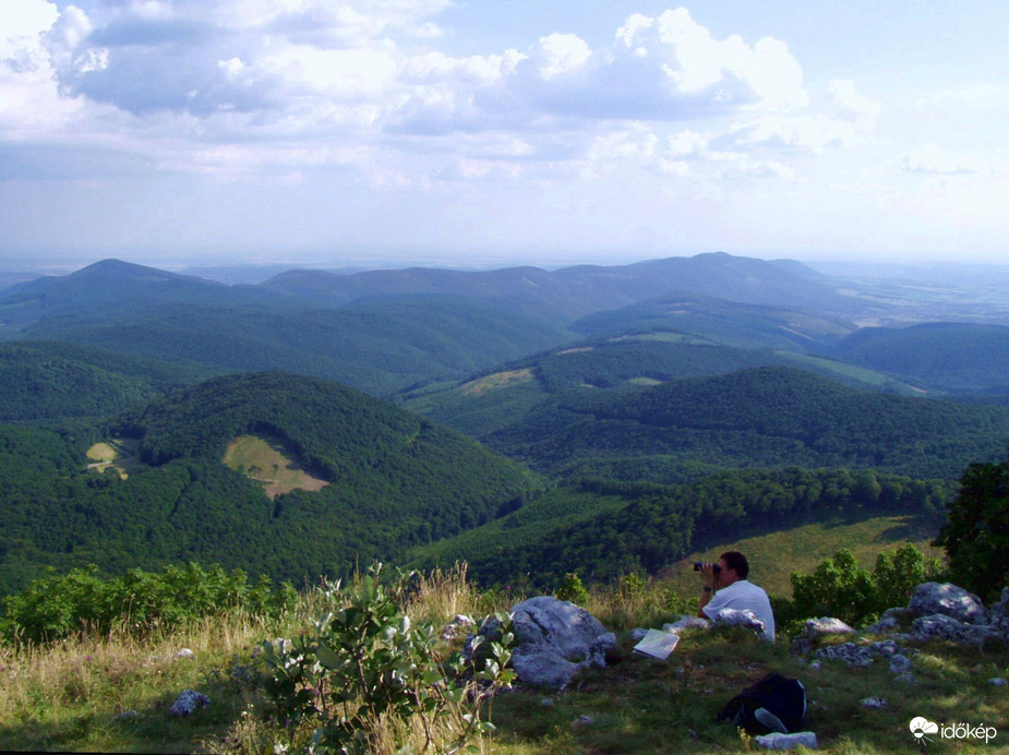Kilátás 904 m magasról