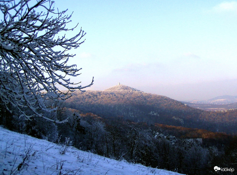 Jeges, zúzmarás reggel 