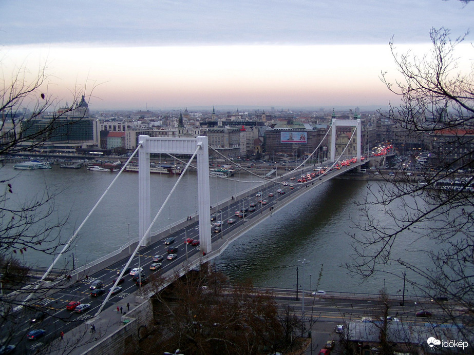 télvégi alkonyat