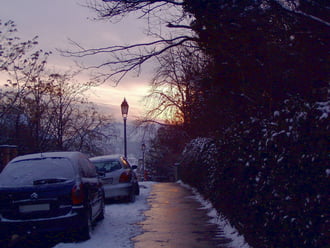 Fagyos, szeles alkonyat 