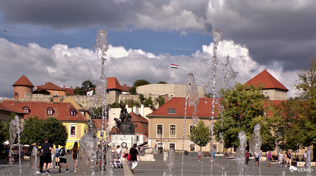 Eger, Dobó-tér 08.23.