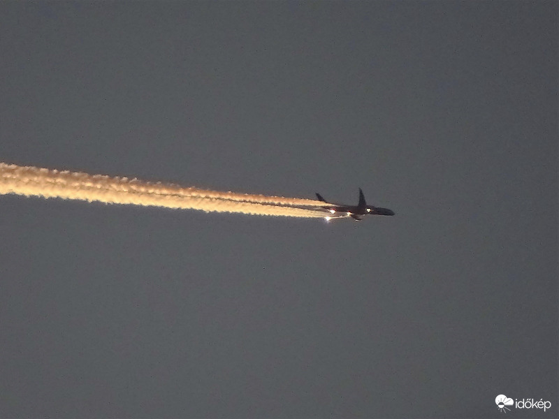 Nyugatról  indulva és kelet felé tartva