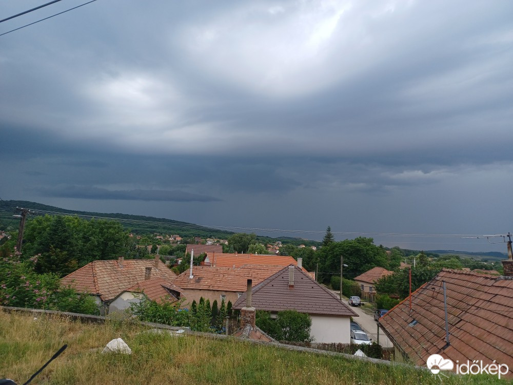 Piliscsév