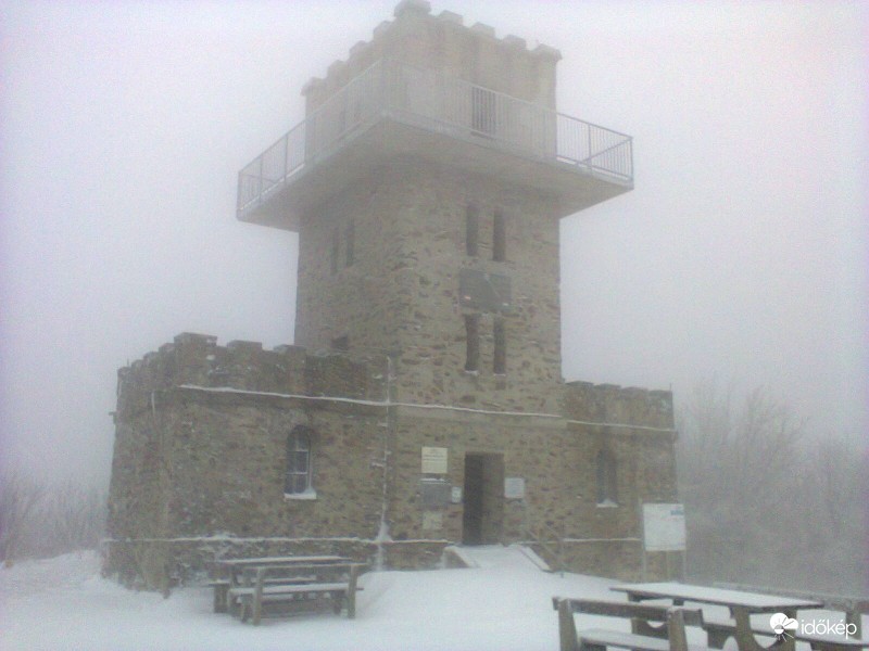 Írottkő 2016 11 12 11:00 25-30cm hó
