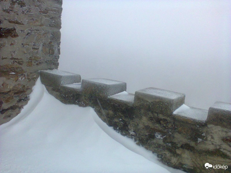 Írottkő 2016 11 12 11:00 25-30cm hó