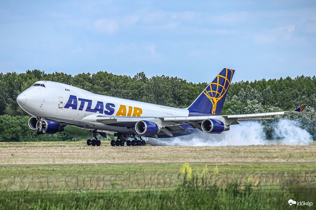Hong Kong felől érkező Atlas Air