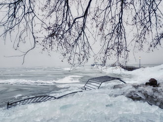 Föltámadott a tenger