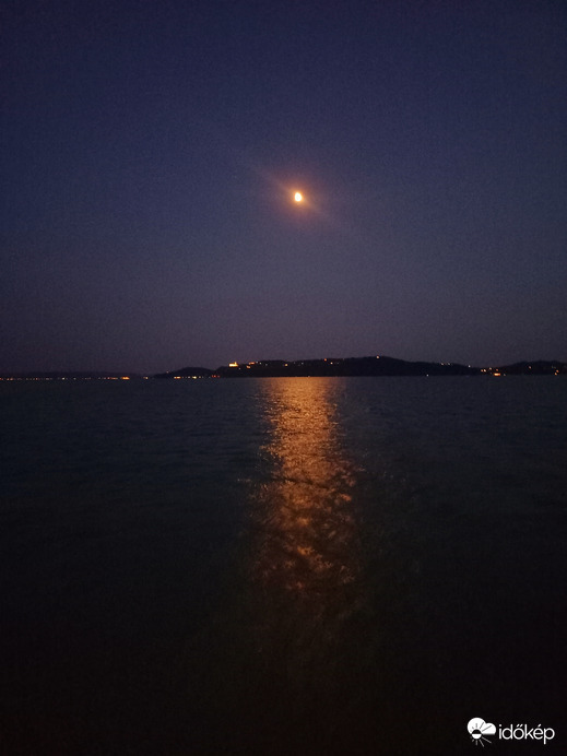 Ezüsthíd a Balatonon 07.16.
