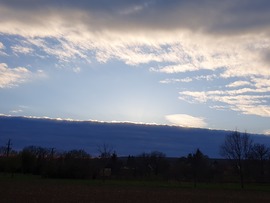 Felhőhatár