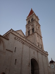 Szent Lőrinc katedrális 