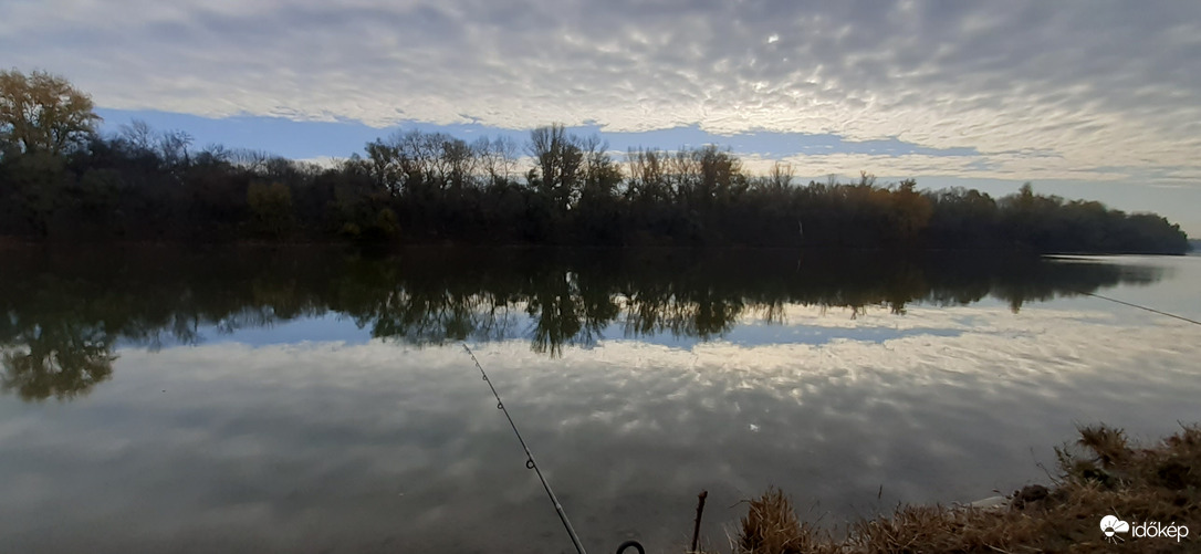 Reggeli tükröződés :)
