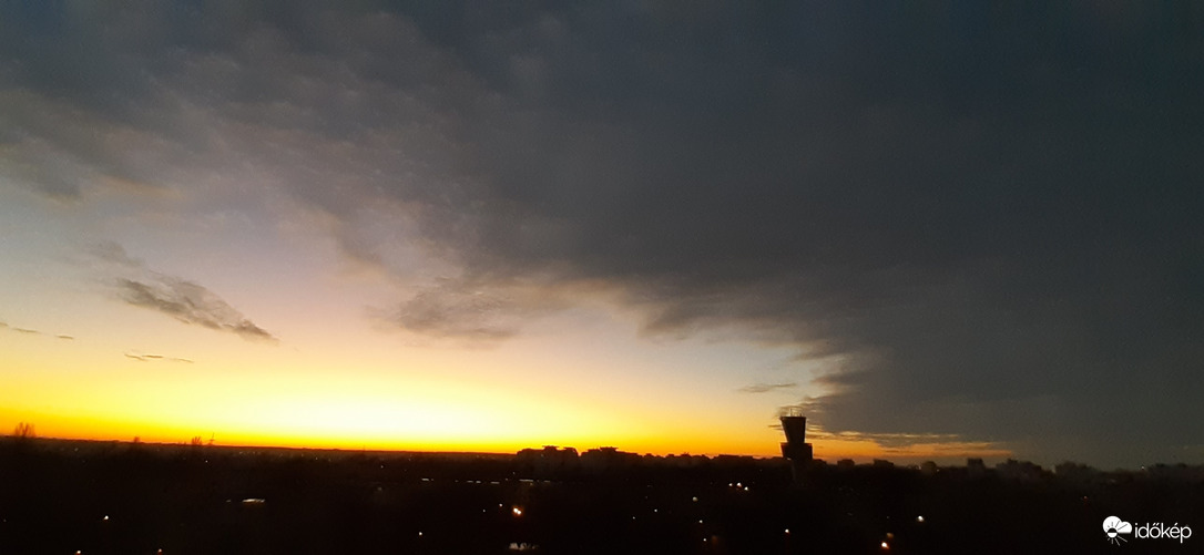 Madárcsicsergős szép reggelt! :)