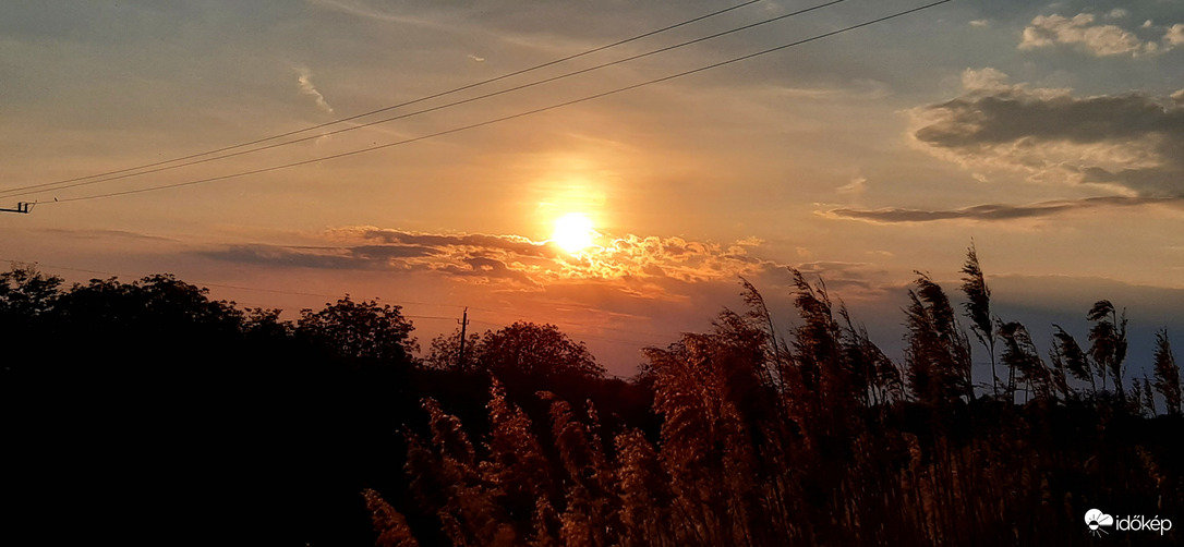 Kezdődik a bújocska :)