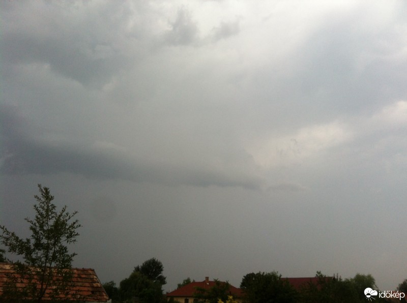 Görbeháza