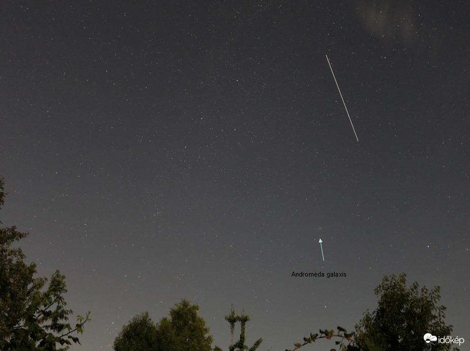 ISS az Androméda galaxis közelében