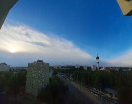 A tőlünk délre örvénylő mediterrán ciklon szegedről