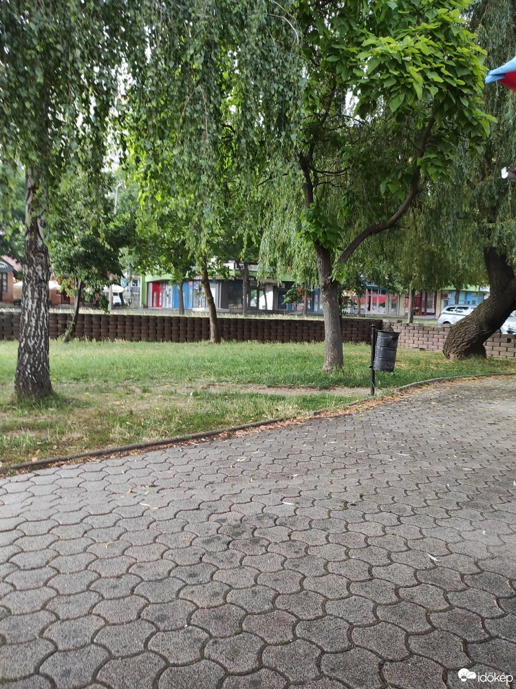 Komló