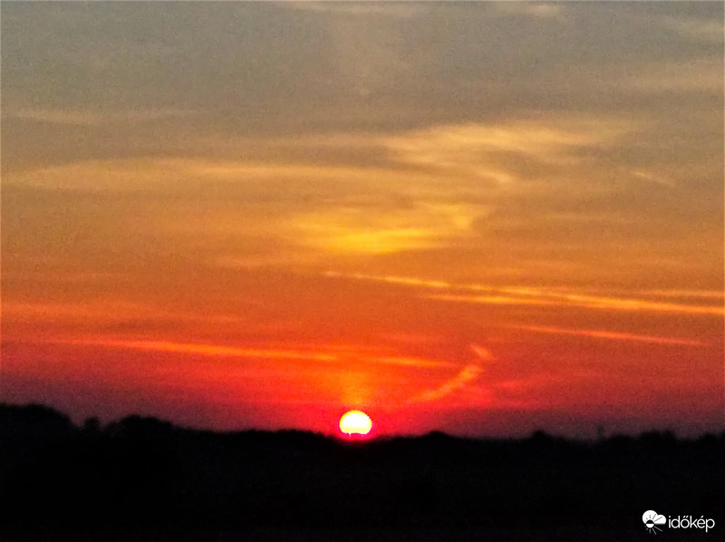 Októberi alkonyat 4. 