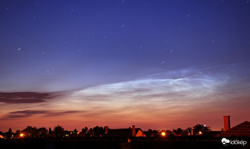 NLC 2017/3 (2017-06-21 0:50 - 1:55UT)