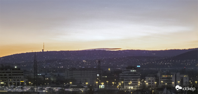 Panoráma naplemente után