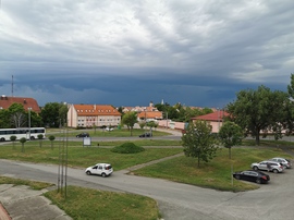 Megy a vihar megy a vihar Kalocsára