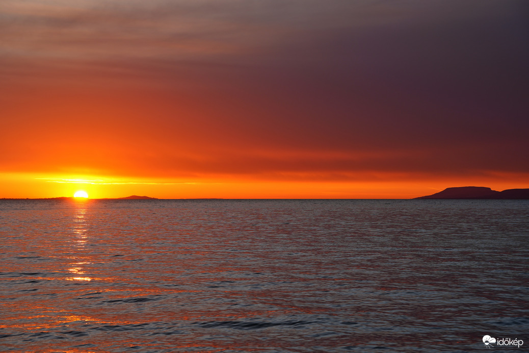 2025 utolsó naplementéje