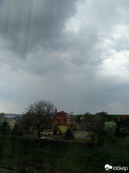 Gyöngyös