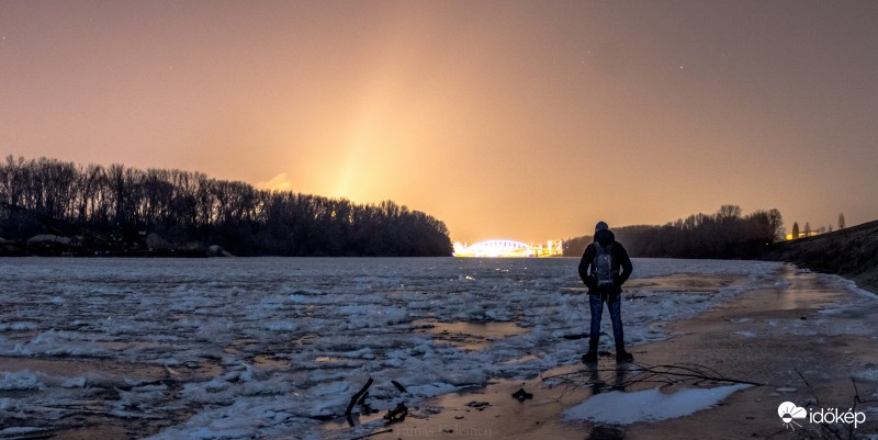 És befagyott a Tisza..