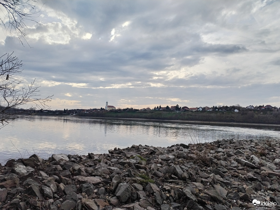 Szigetújfalu