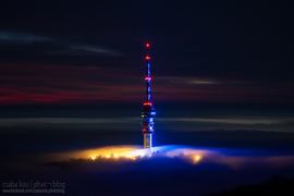 Pécs - hajnalban a köd felett