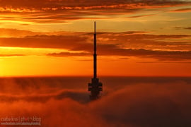 Pécs - napkelte a felhők felett.