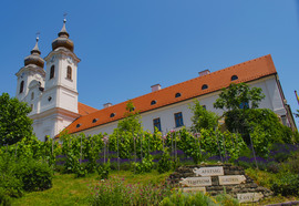 Tihanyi Bencés Apátság