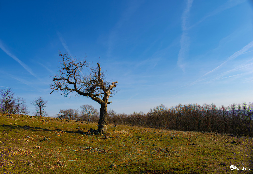 Napsütéses Eremény-tető