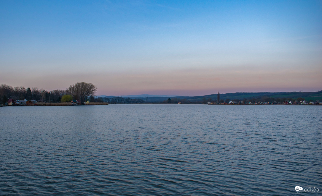 Lőrinci Erőmű tava