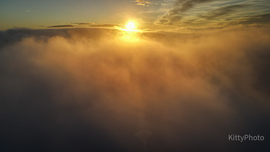 Napnyugta a magasból III.