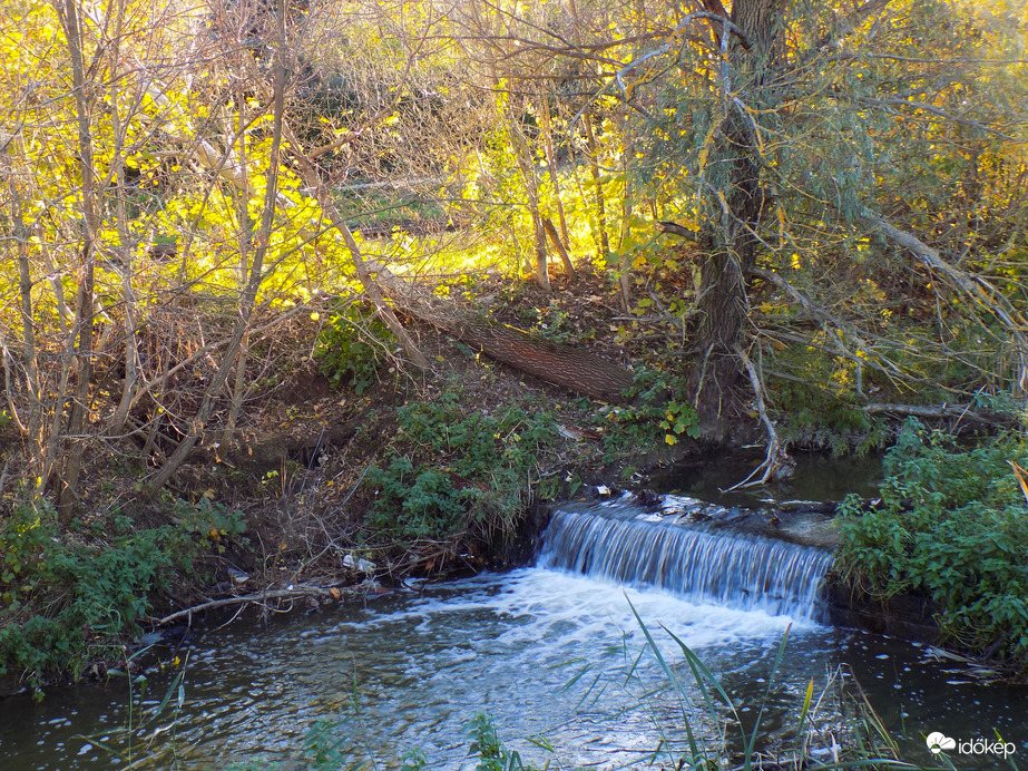 ősz a Kána-tónál