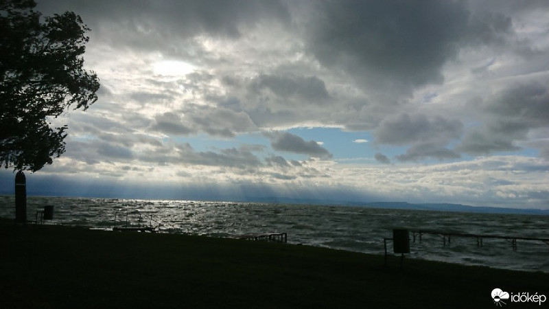 Balatonszabadi