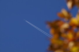 Utazás az őszi égen.