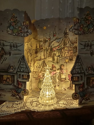 BOLDOG KARÁCSONYT KÍVÁNOK MINDENKINEK! 