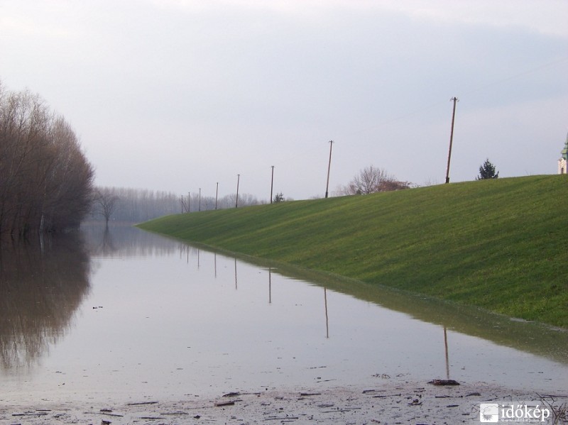 Áradás Mindszentnél II.