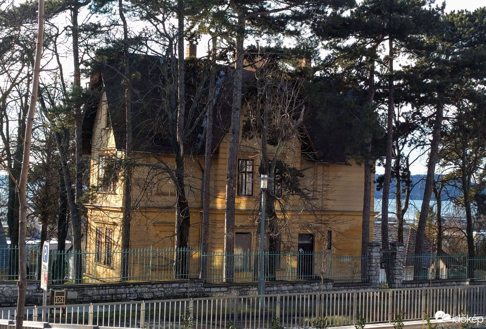 svájci villa Füreden