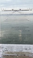 Az egykori füredi hidegfürdő emléktáblája