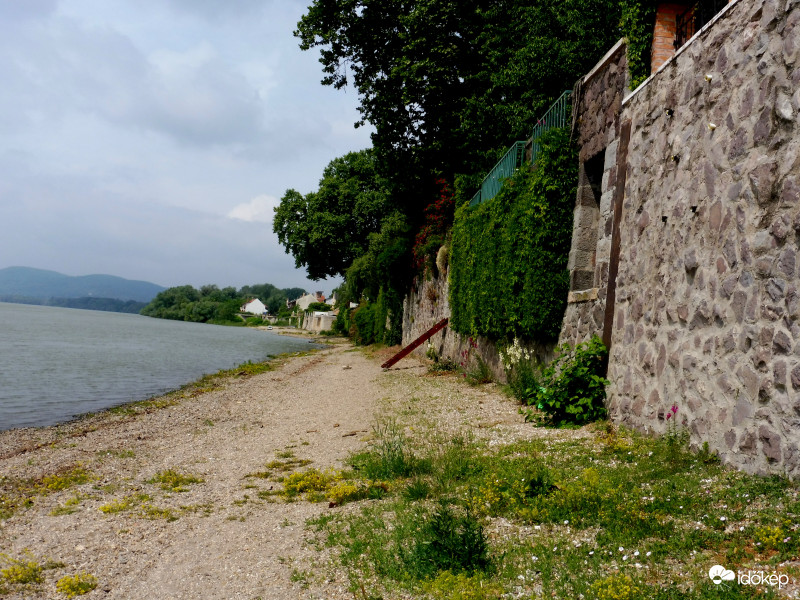 Ybl Miklós tervezte Duna part és függőkert