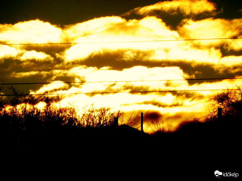 Viharosan szeles nap vége