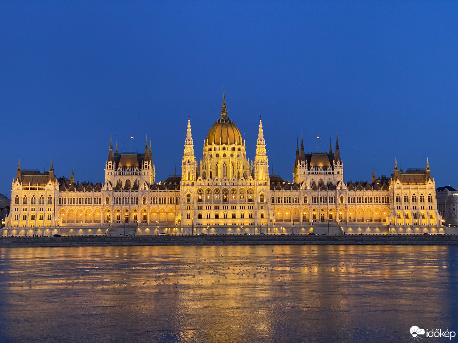 Napelemente Budapesten :)